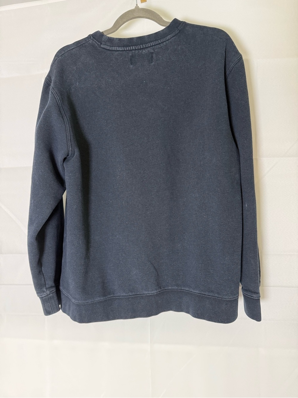 Club Monaco Heritage Navy Logo Crewneck Sweatshirt Size Large - Picture 7 of 10